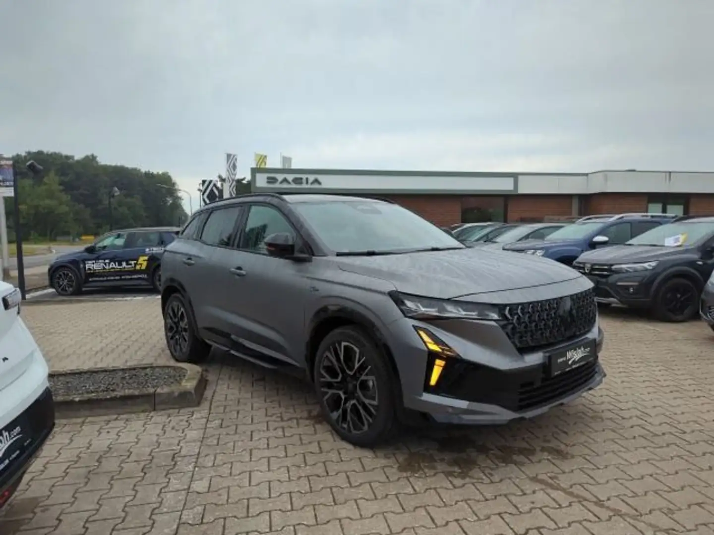 Renault Austral 1.3 Mild-Hybrid 160 Esprit Alpine Gris - 2