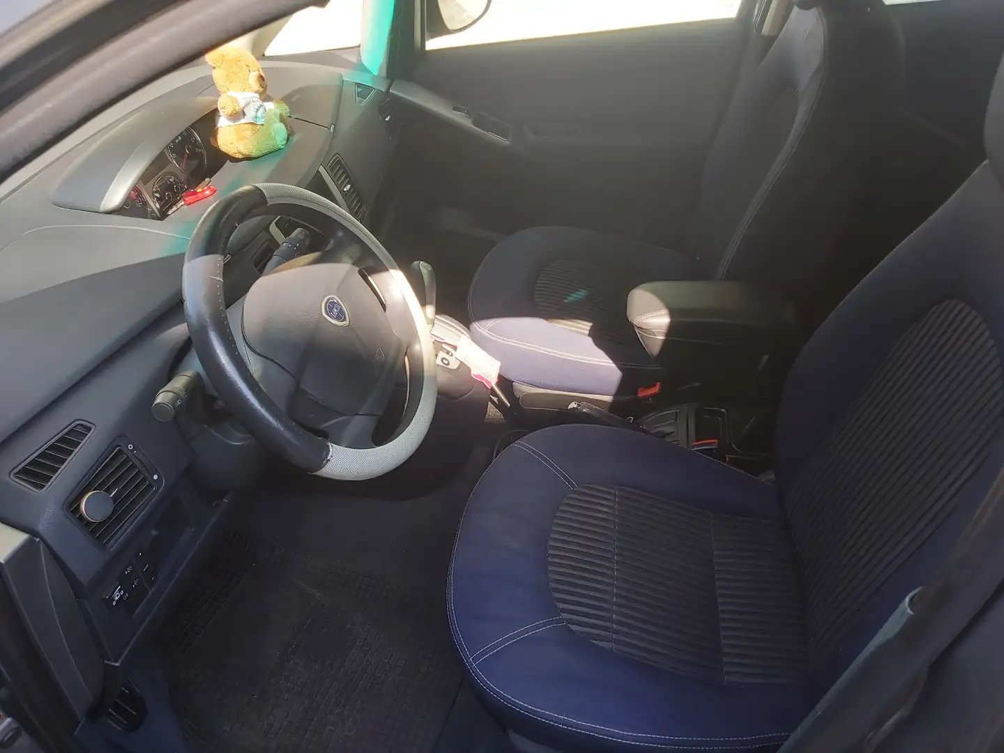 Lancia MUSA Musa II 20071.4 16v Platino Grigio - 2