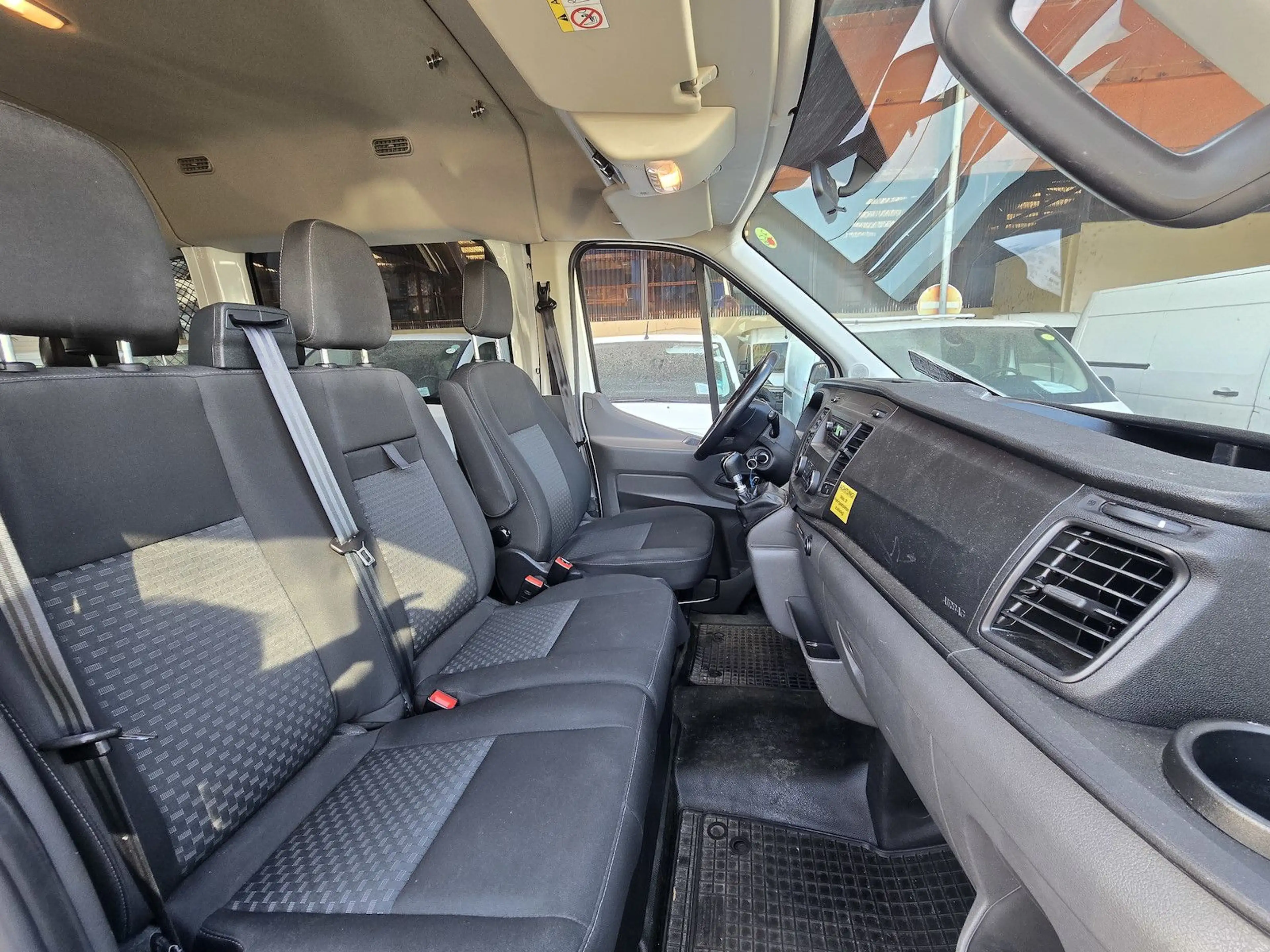 Ford Transit 350 L3 Trend 9 Sitze Klima Linearlift — photo 10