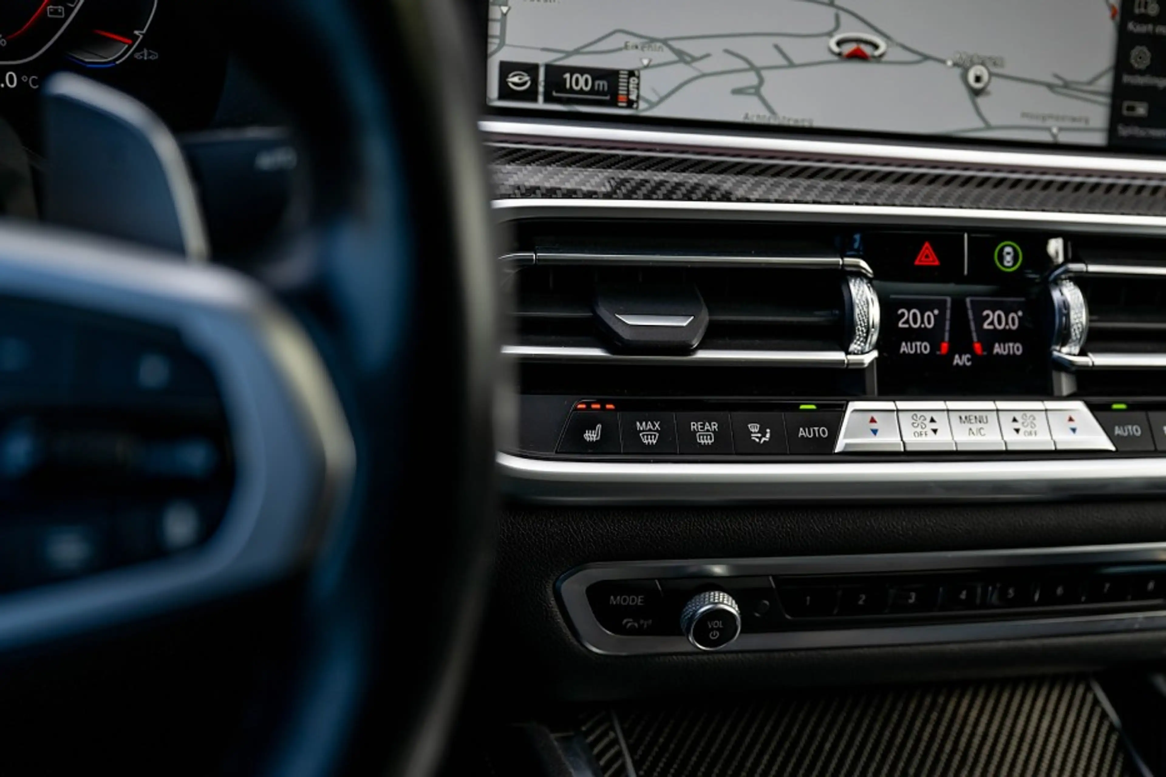 BMW X6 M50i xDrive | Panorama | M-Performance Uitlaat | D — photo 24