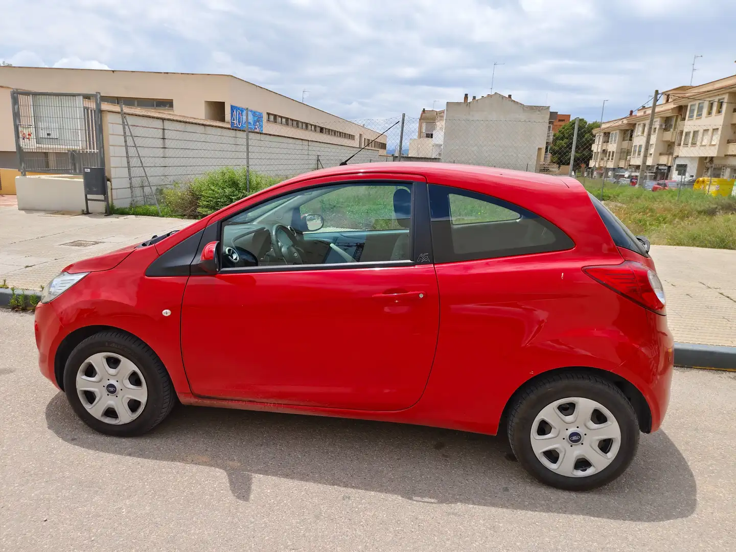 Ford Ka/Ka+ Ka 1.20 Auto-S Rojo - 1