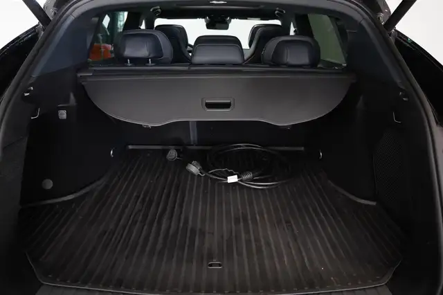 Lynk & Co 08 view 21
