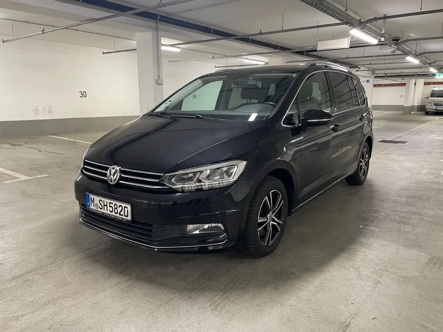 Volkswagen Touran Highline BMT/Start-Stopp Schwarz - 1