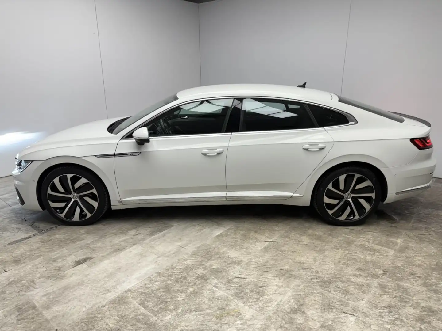 Volkswagen Arteon 2.0 TSI DSG R-Line Klima Navi Rückfahrkamera Blanc - 2
