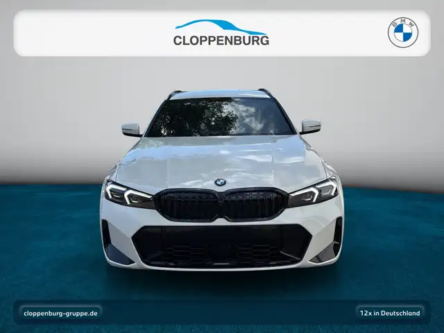 BMW 3 Series view 9