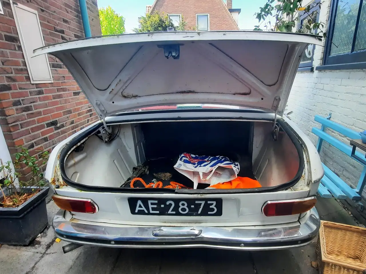 Peugeot 204 Sedan, foto 6