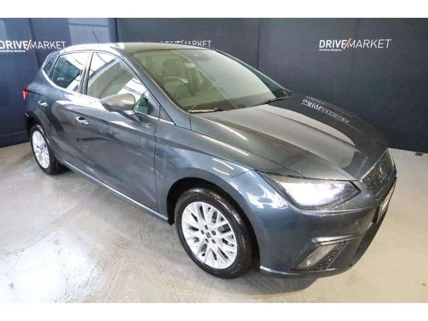 SEAT Ibiza Xcellence Gris - 1