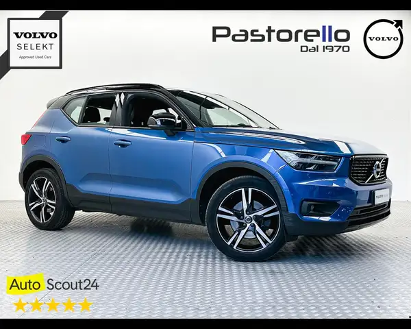 Volvo XC40 2.0 B5 R-Design
