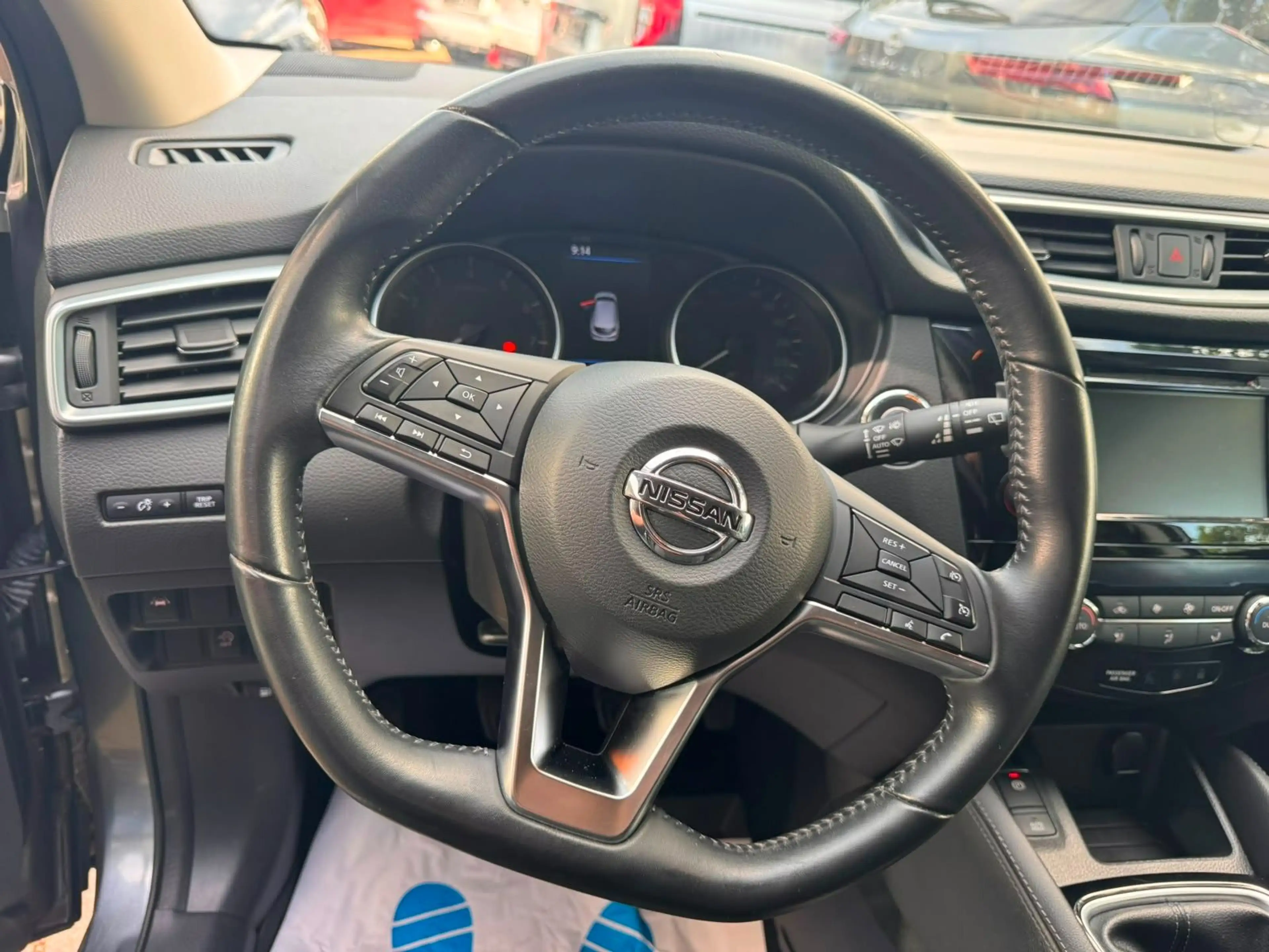 Nissan Qashqai 1.3 N-Connecta — photo 13