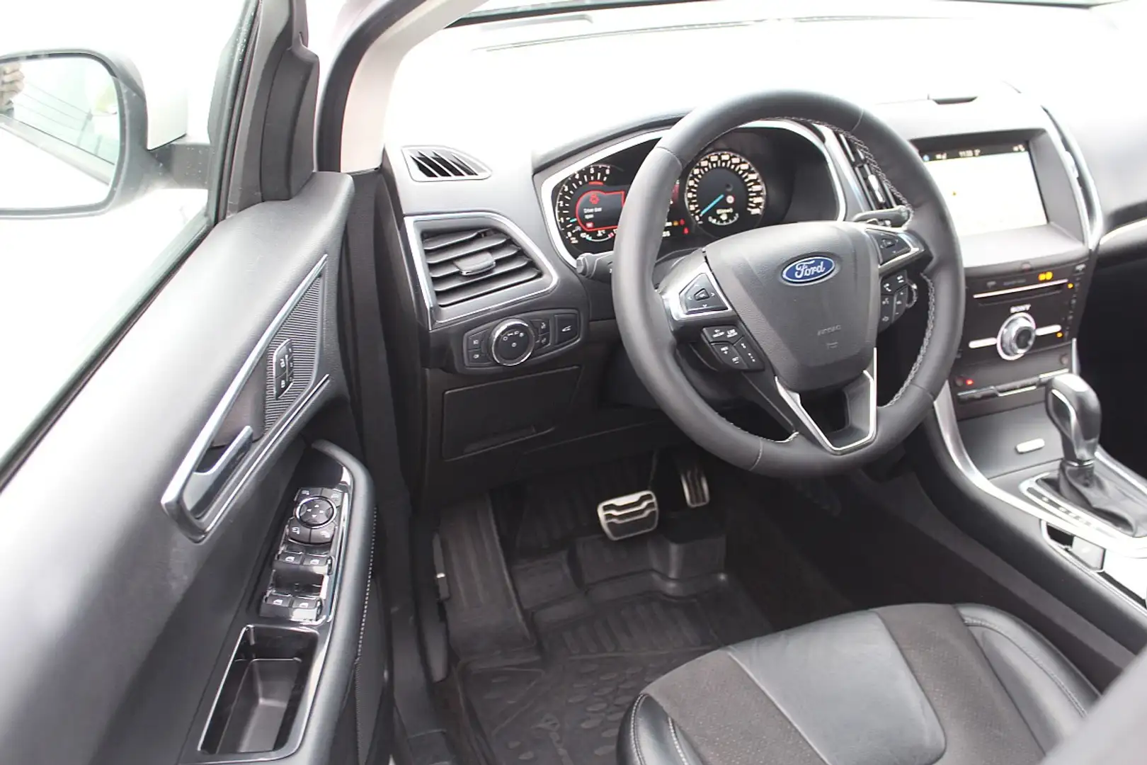 Ford Edge 2,0 TDCi ST-Line 4x4 Start/Stop Powershift Aut.... Weiß - 2