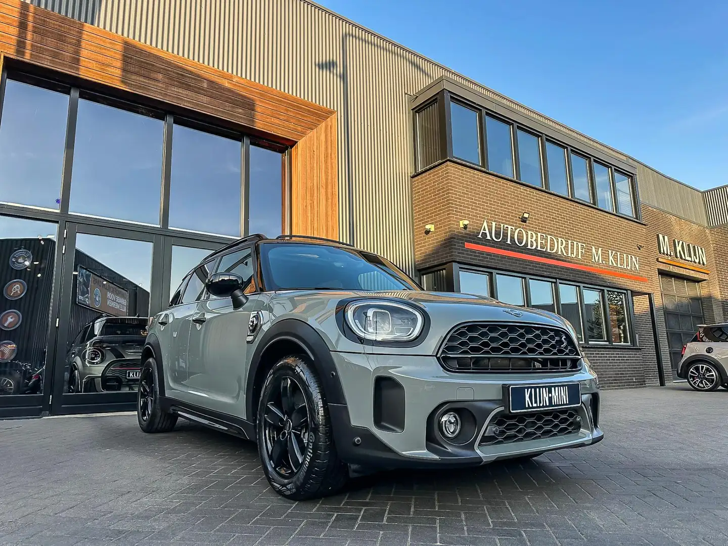 MINI Cooper S Countryman Mini 2.0 E ALL4 Chili Aut 220pk/Nardo/Pano/Leer/15 Grau - 1
