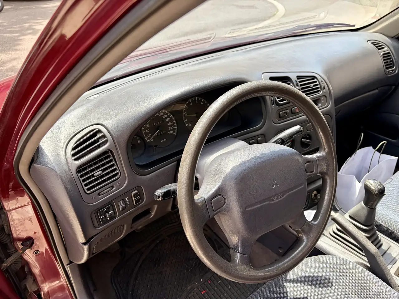 Mitsubishi Galant 2000 V6-24 HB, foto 12