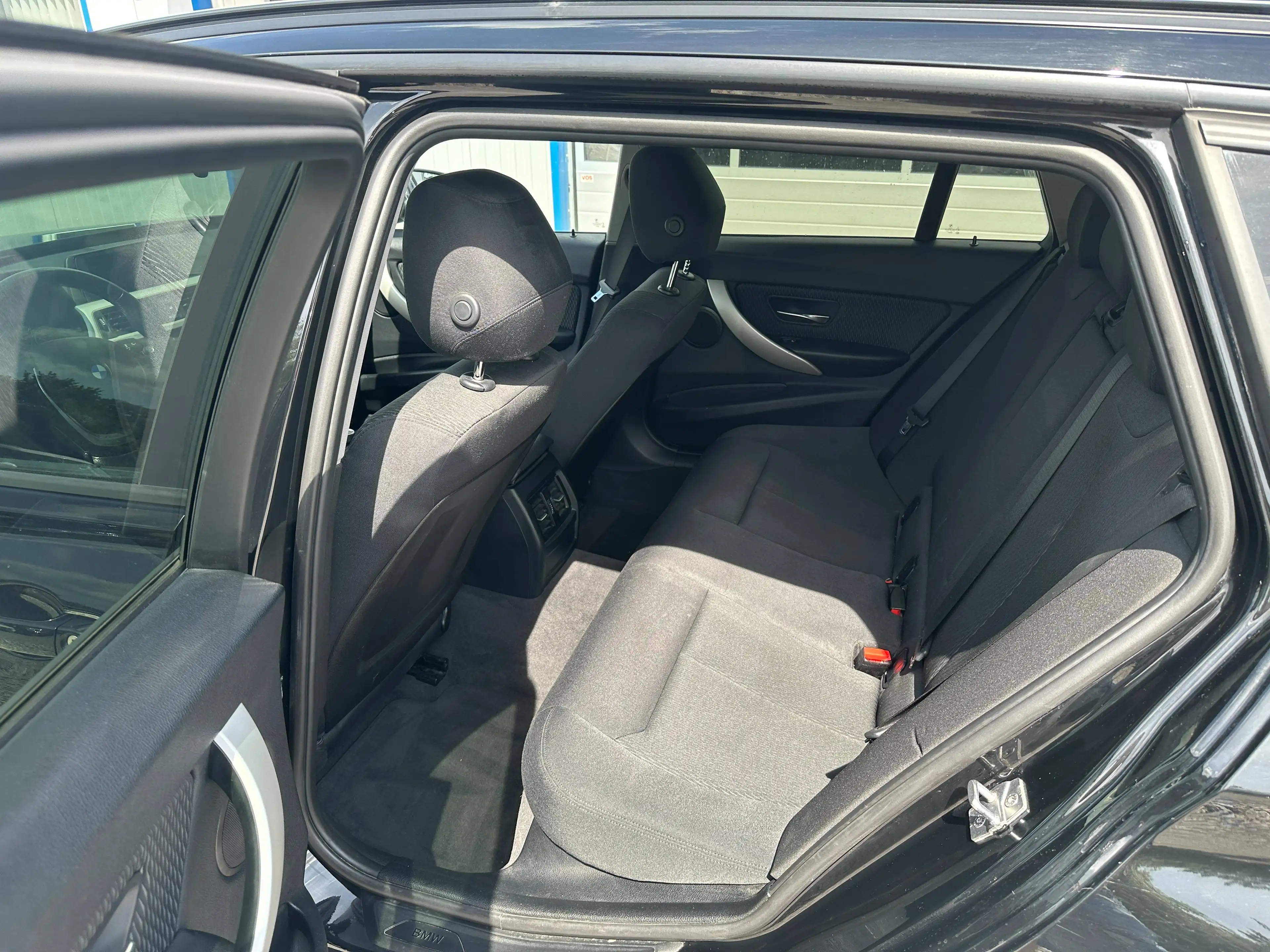 BMW 316 316 d 2.0 D KLIMA PDC SITZHEIZUNG — photo 10