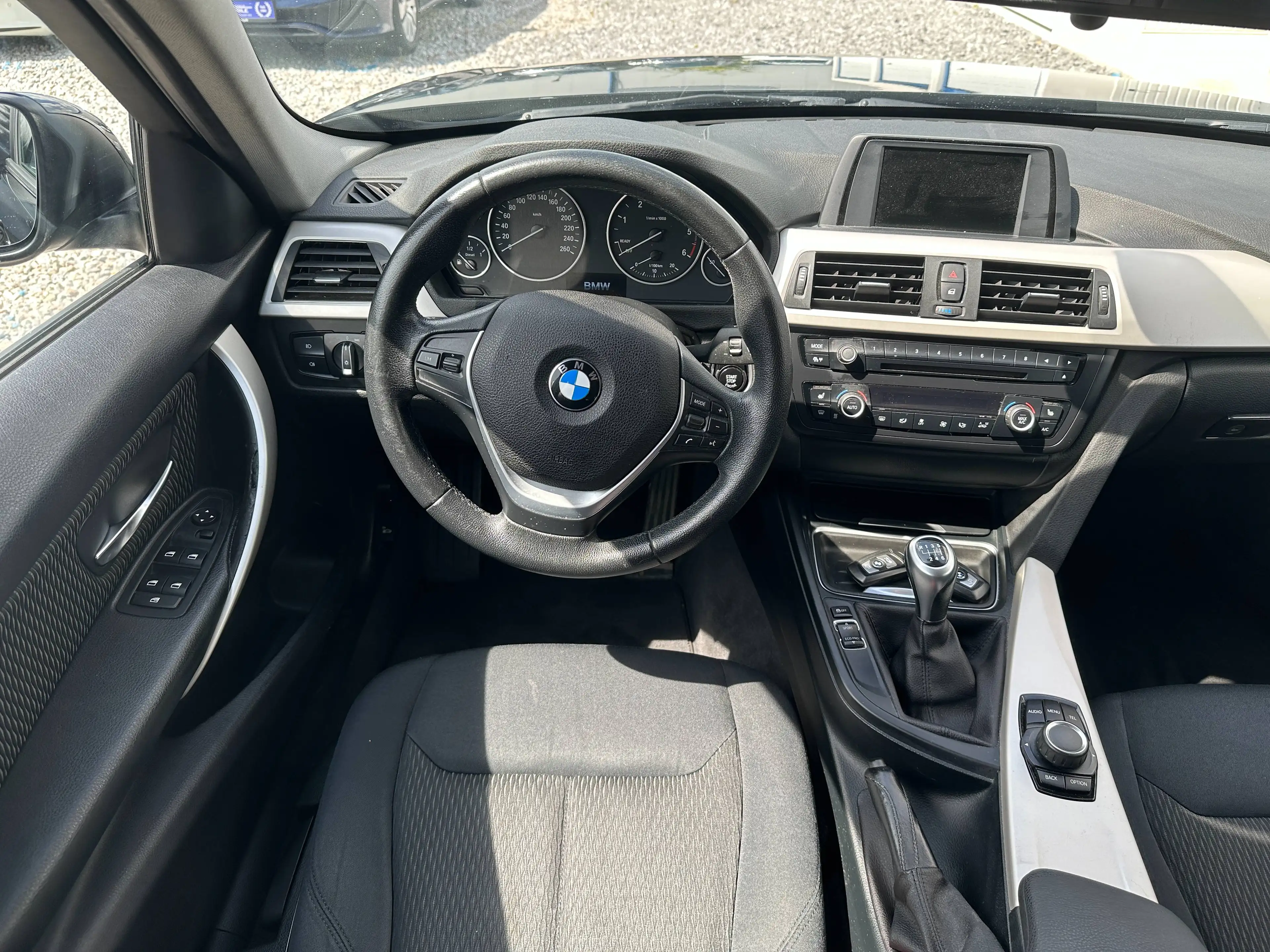BMW 316 316 d 2.0 D KLIMA PDC SITZHEIZUNG — photo 11