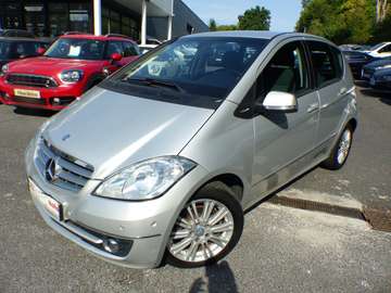 180 CDI ELEGANCE CONTACT