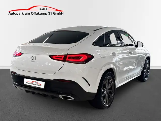 Mercedes-Benz GLE view 4