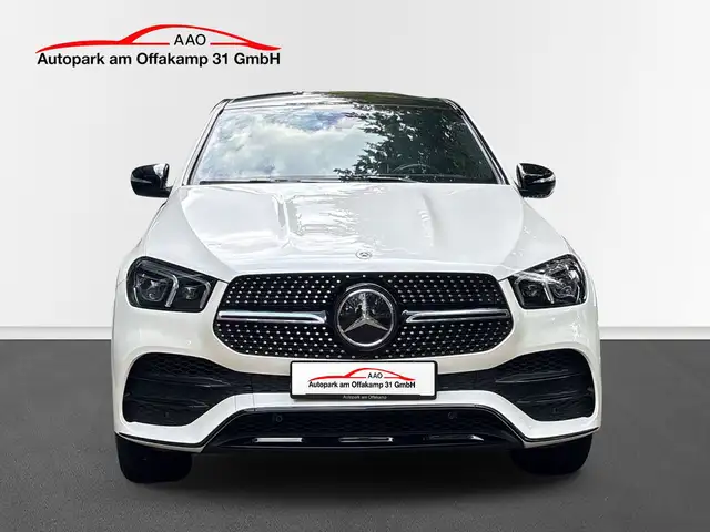 Mercedes-Benz GLE view 2
