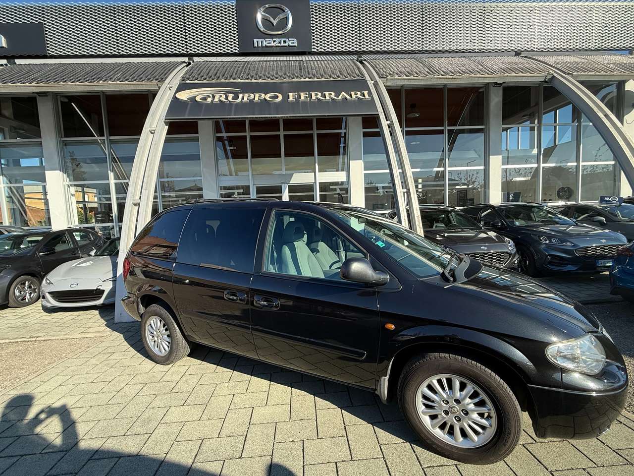 Chrysler Voyager Voyager IV 2004 2.8 crd LX AUTOMATICA - 7 POSTI