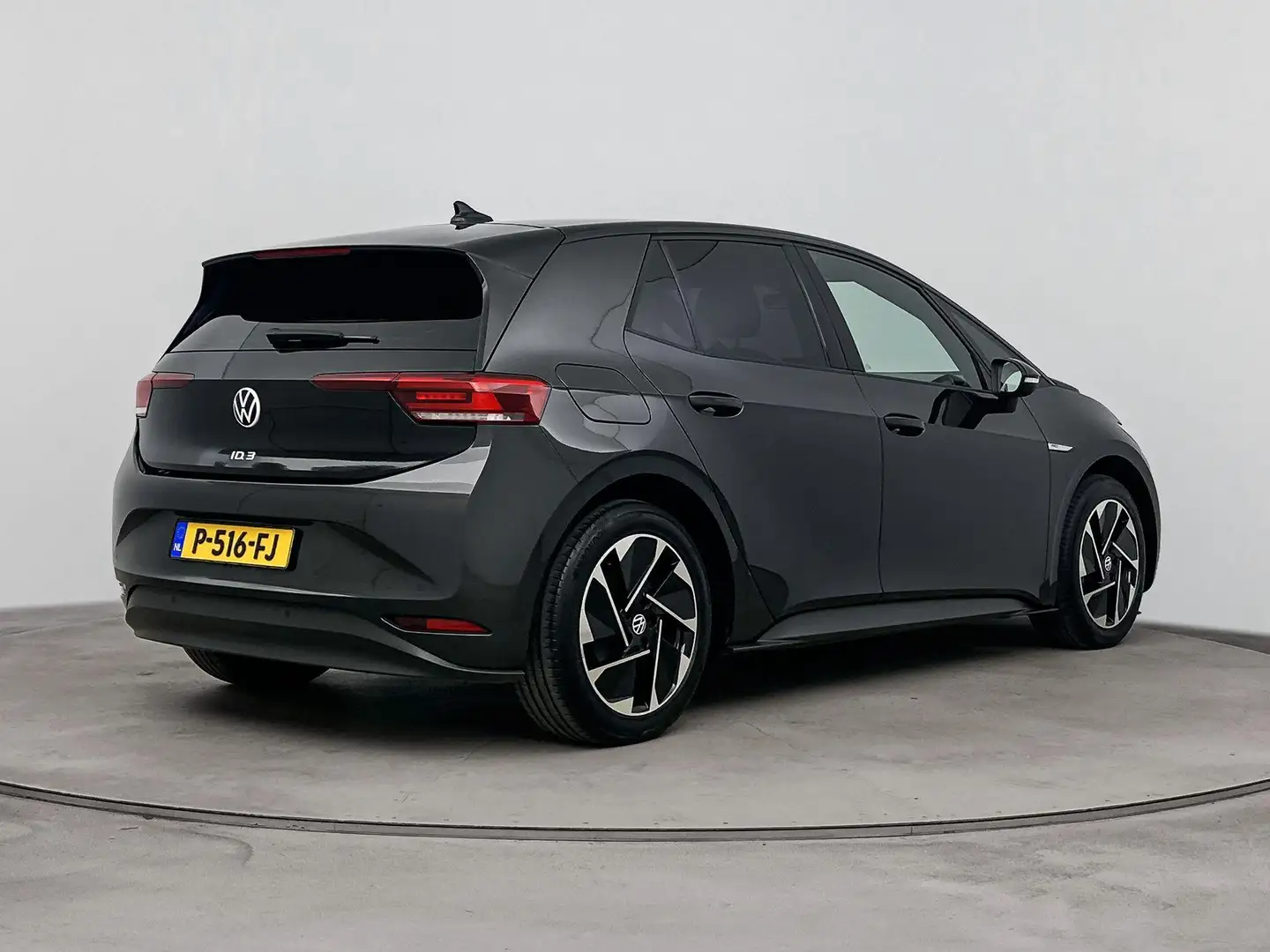 Volkswagen ID.3 Pro 58 kWh Navigatie | Warmtepomp | Gris - 2