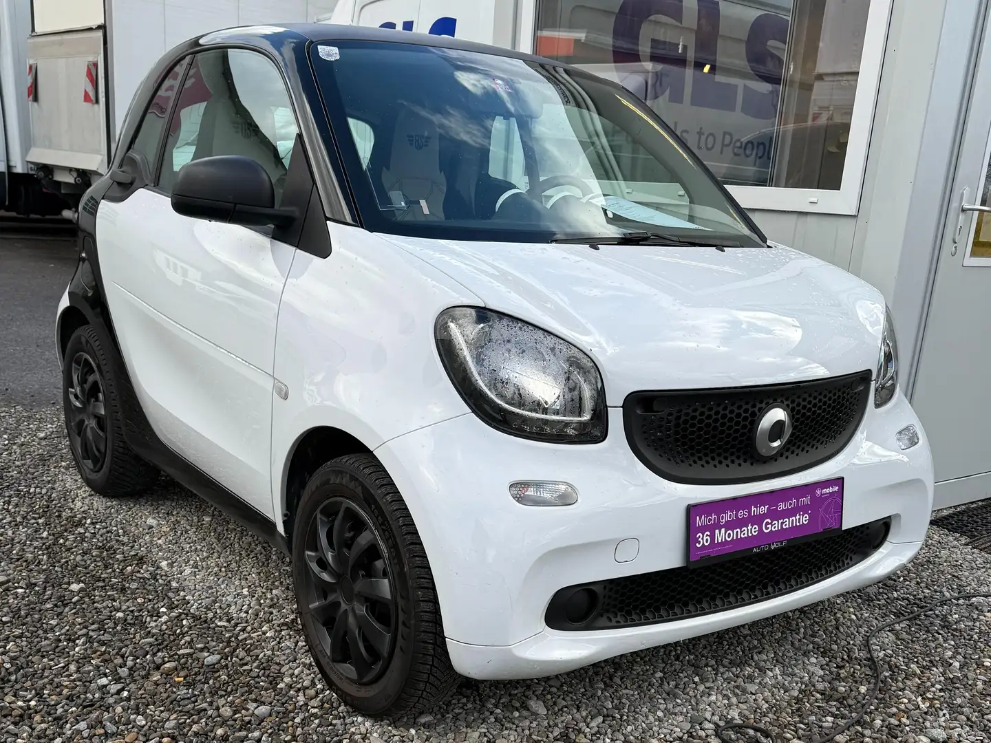 smart forTwo Weiß - 1