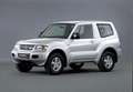 Mitsubishi Montero 3.2 DI-D GLS Grijs - thumbnail 2