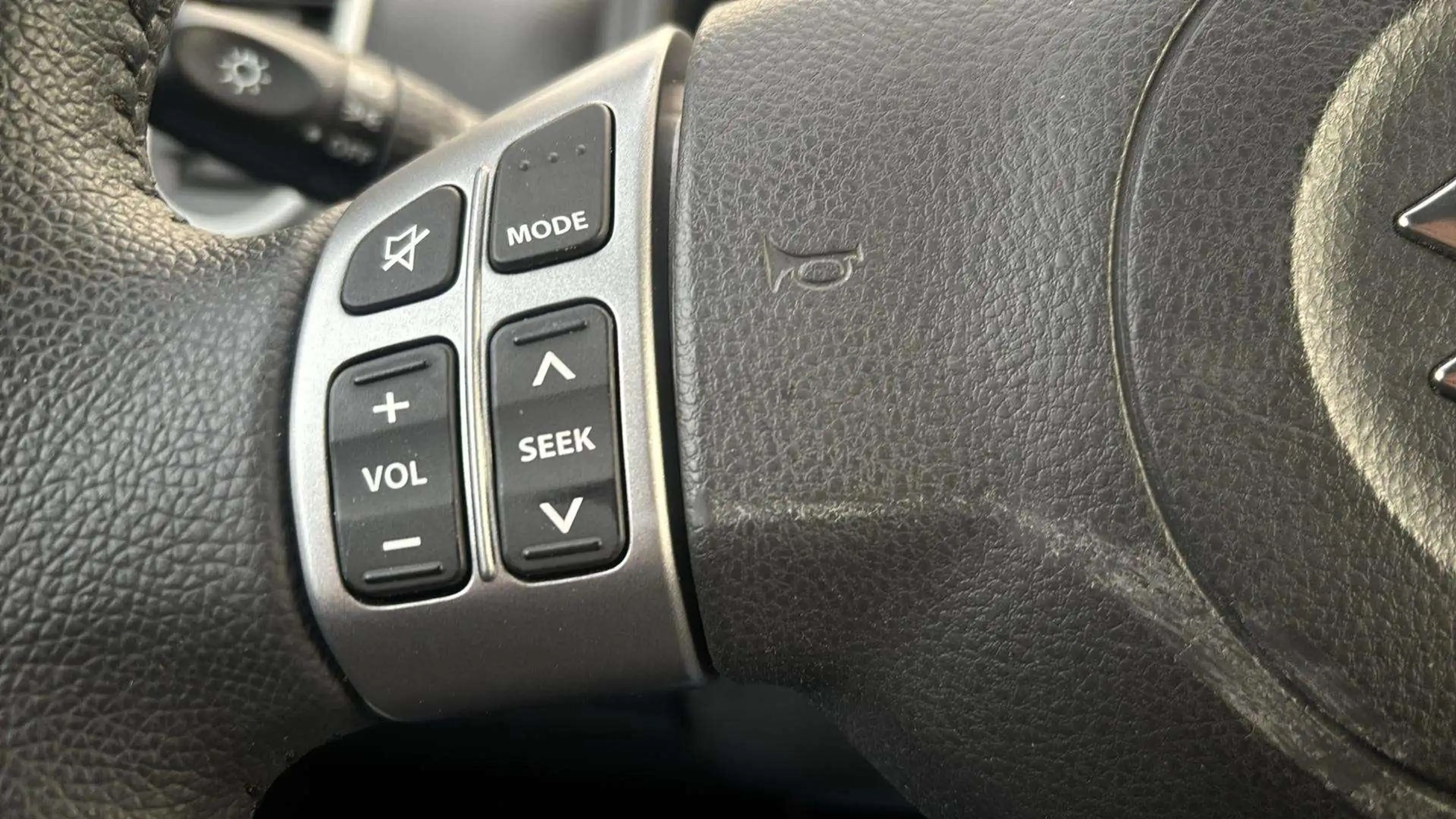 Suzuki Splash Automatik*1.Hand*SHZ*PDC*Klima*Garantie* — photo 14