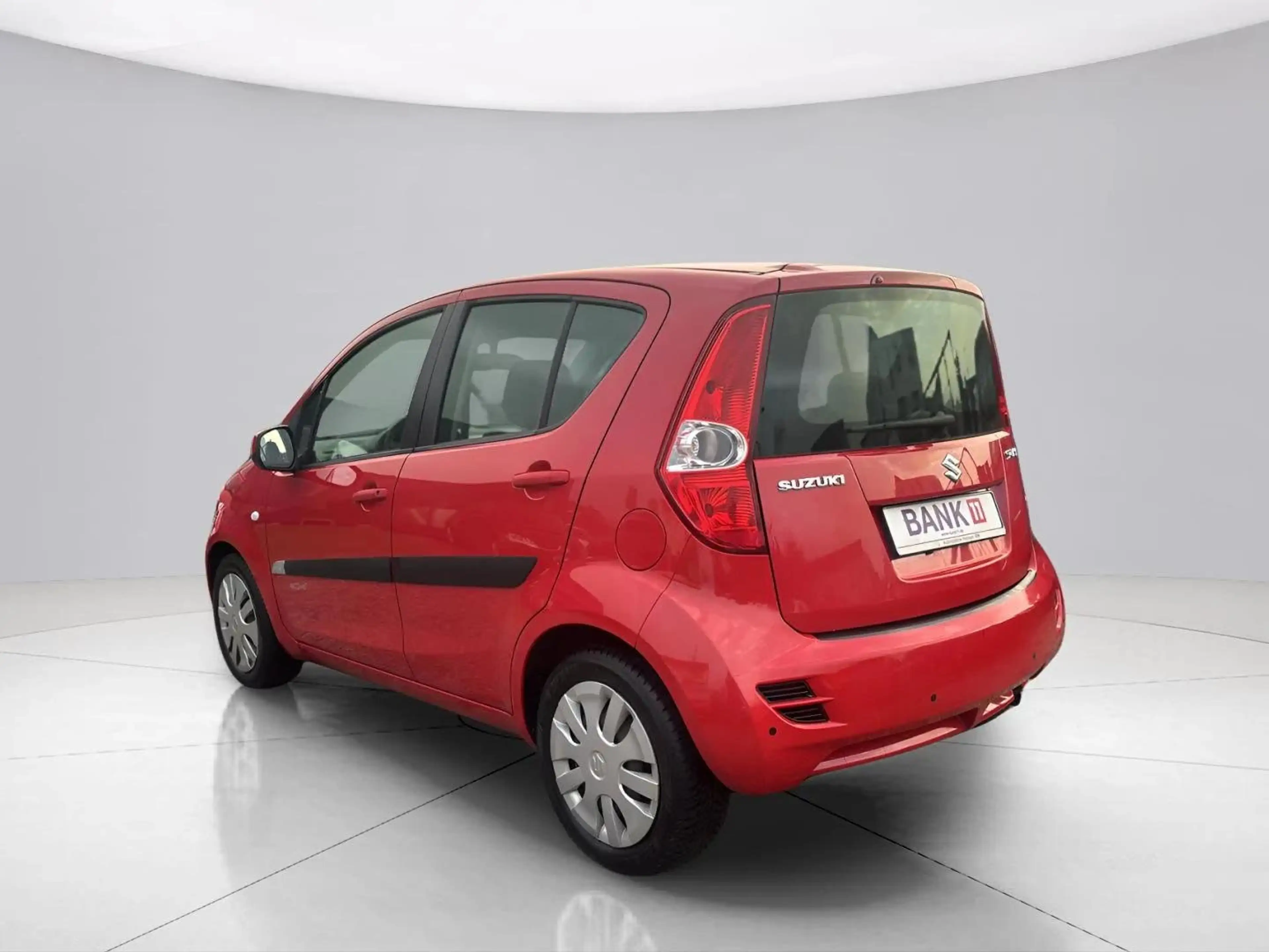 Suzuki Splash Automatik*1.Hand*SHZ*PDC*Klima*Garantie* — photo 3