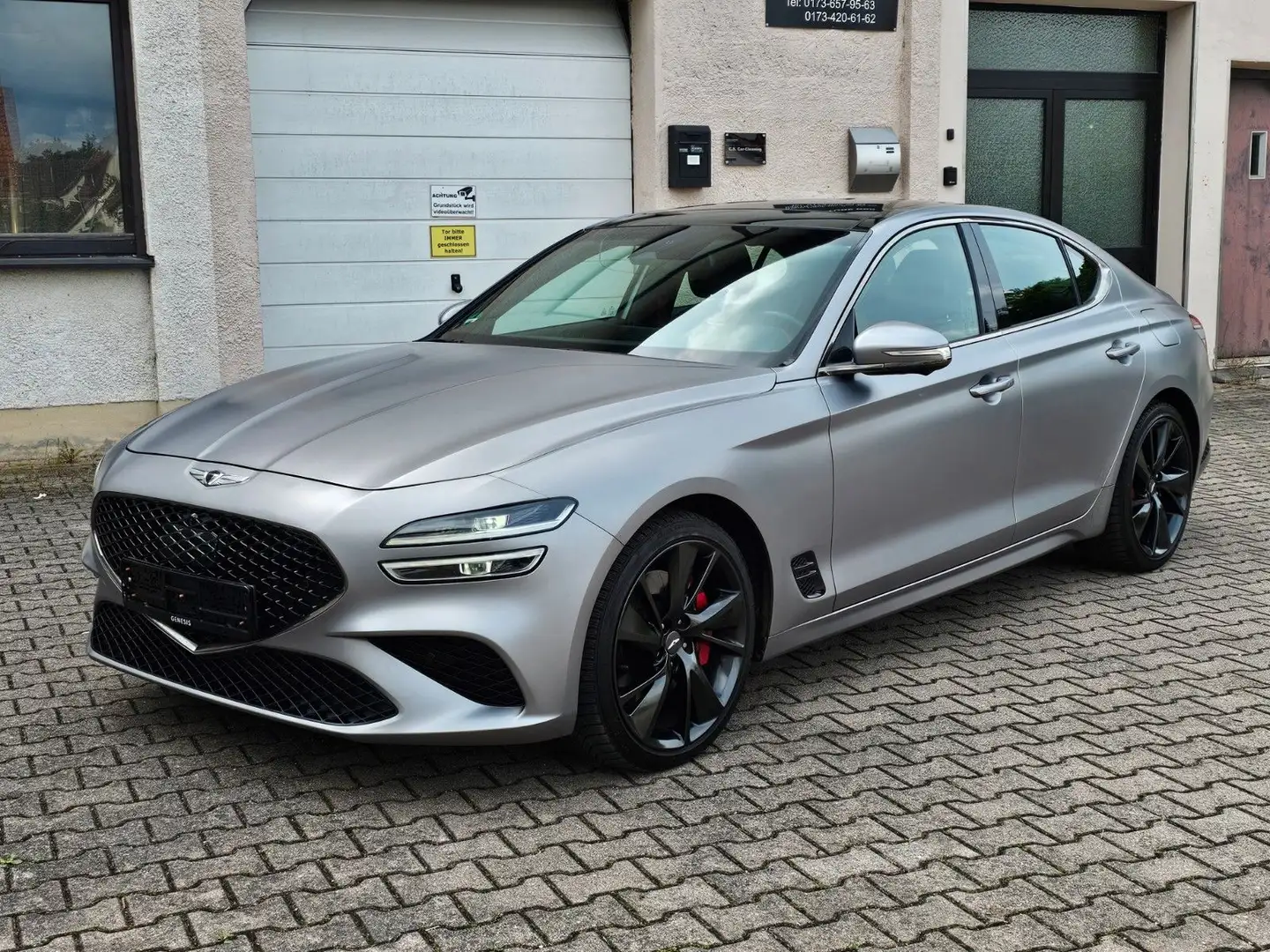 Genesis G70 2.2 8AT Sport 1.HAND ACC NAPPA LED MATT HUD Grijs - 2