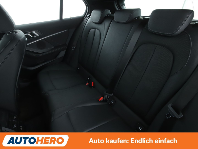 BMW 120 120d xDrive M Sport Aut.*NAVI*CAM*LED*TEMPO*SHZ* — photo 14