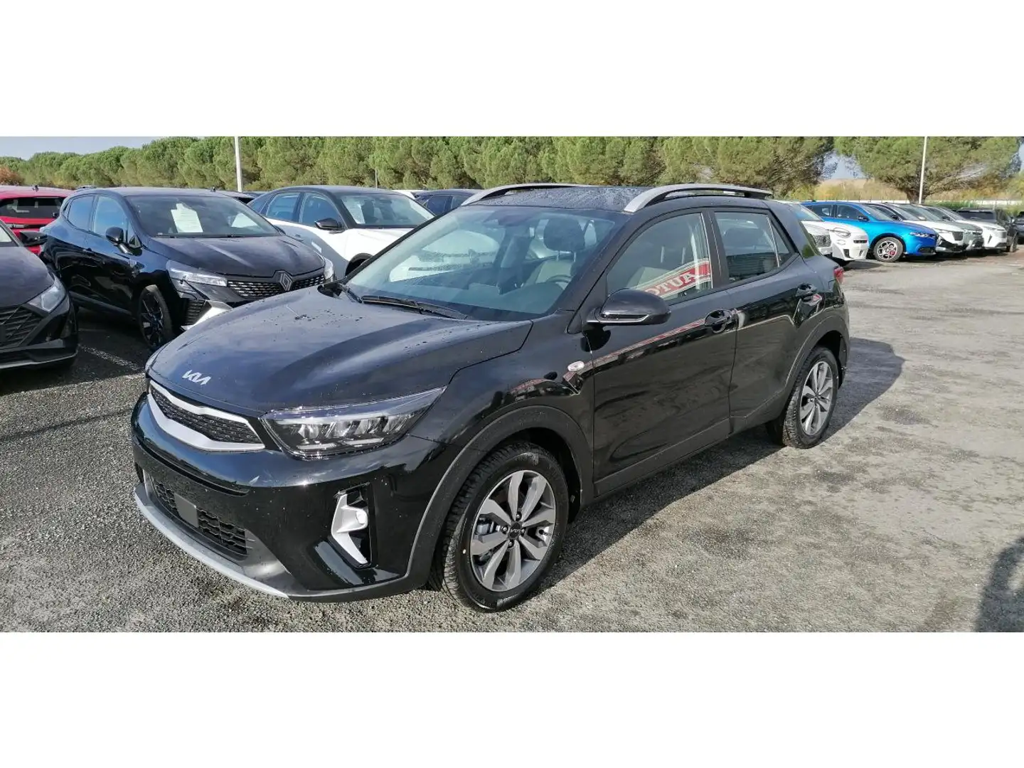 Kia Stonic 1.0 T-GDI 100 DCT Active PHASE 2 Noir - 2