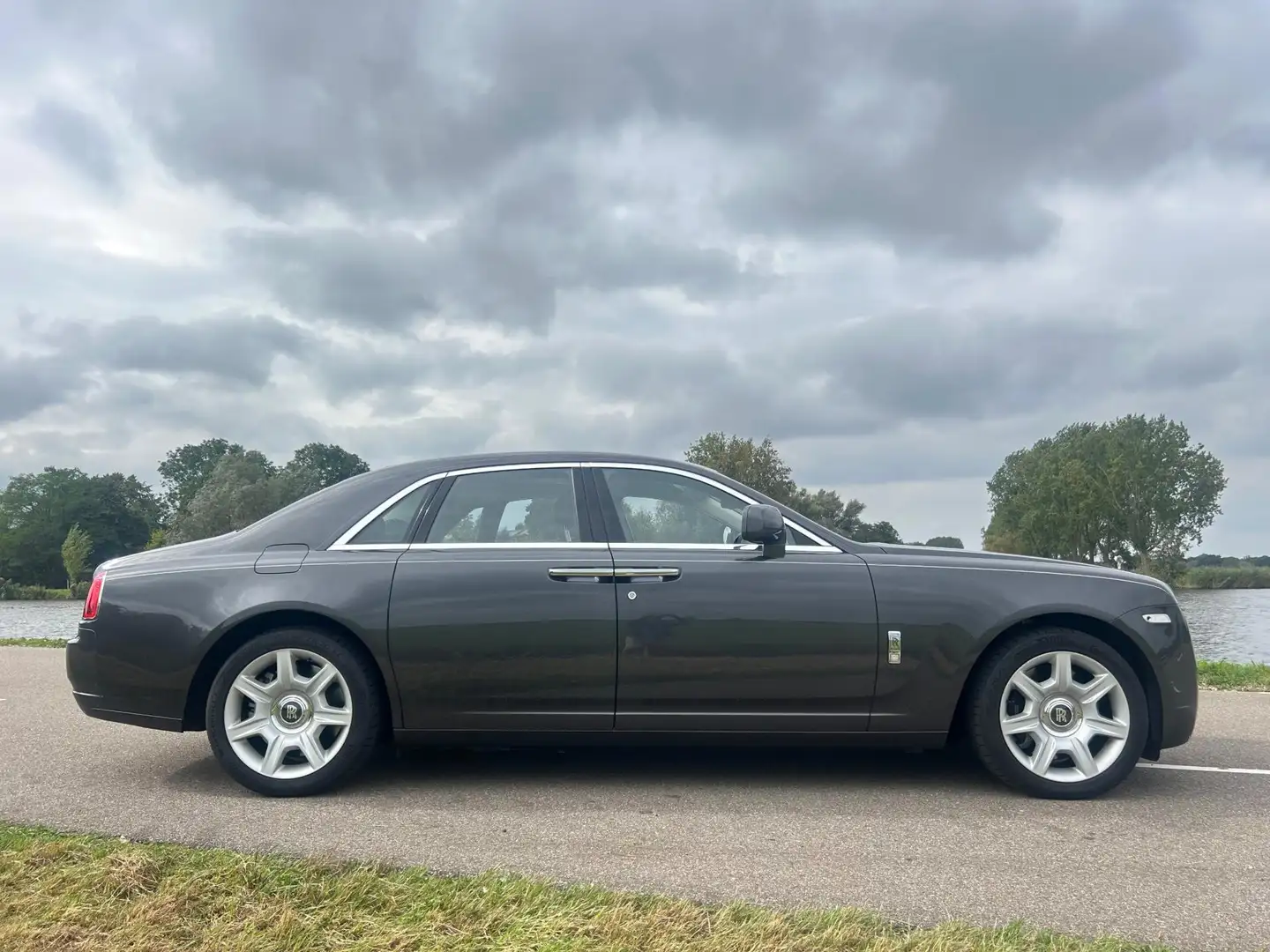 Rolls-Royce Ghost 6.6 V12 Leer Head-up Massage Grau - 2