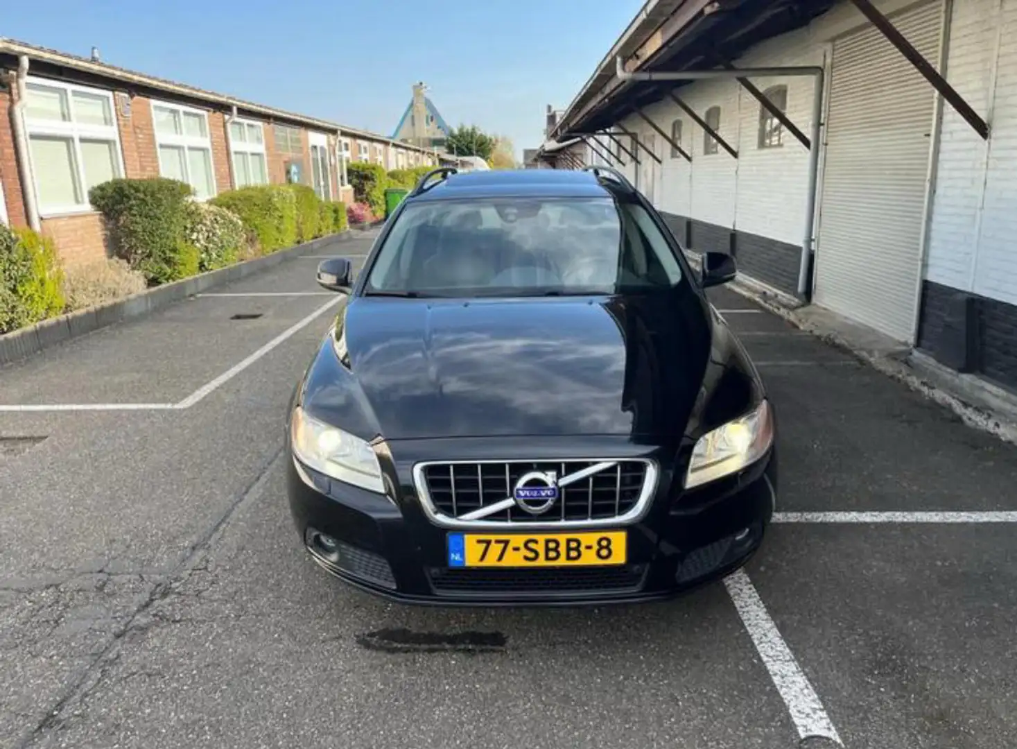 Volvo V70 1.6 T4 Lim. Edition Zwart - 1