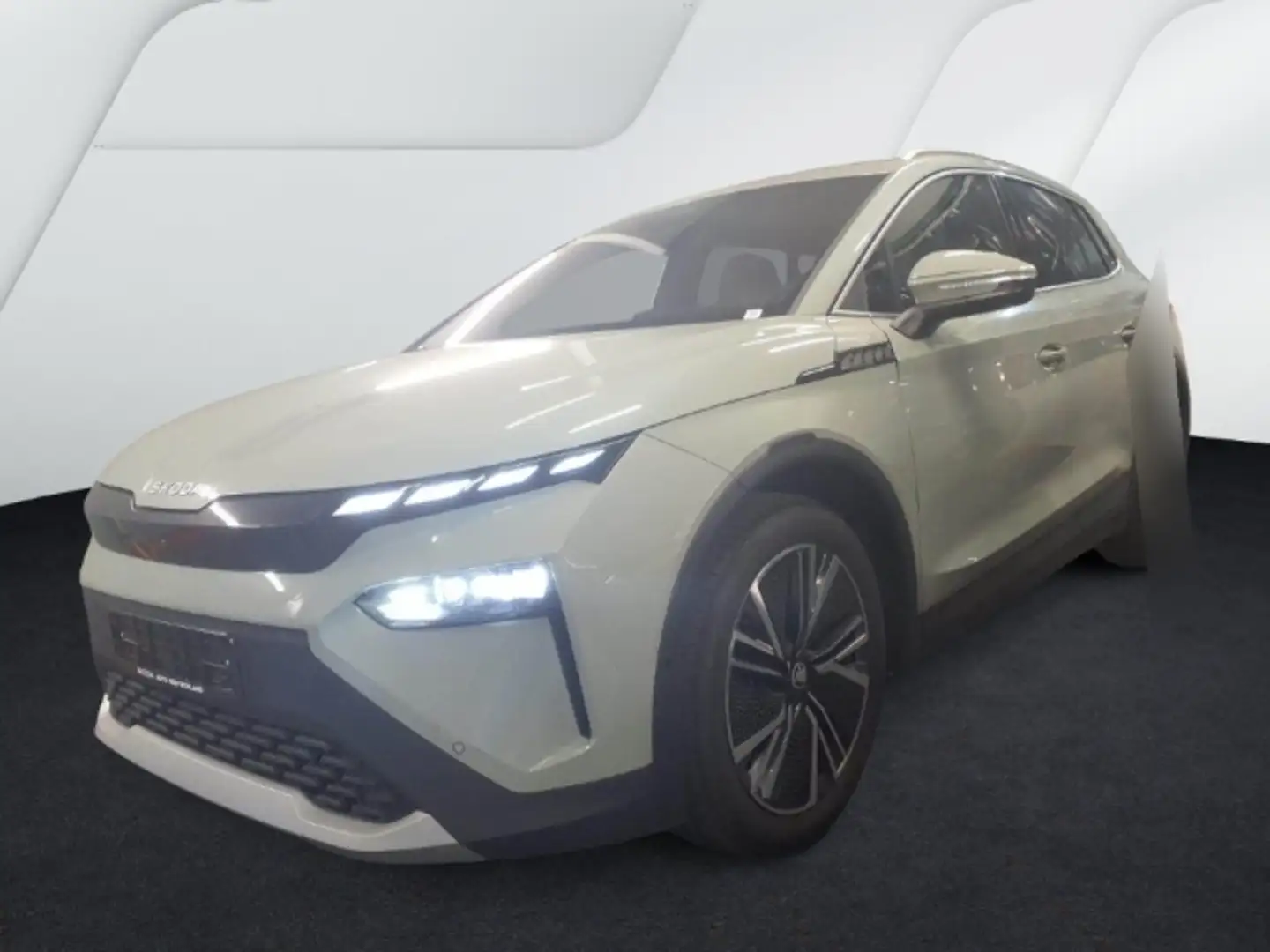 Skoda Elroq 85 Lodge +DCC +360 Kamera +WP +ACC +HuD Grün - 1