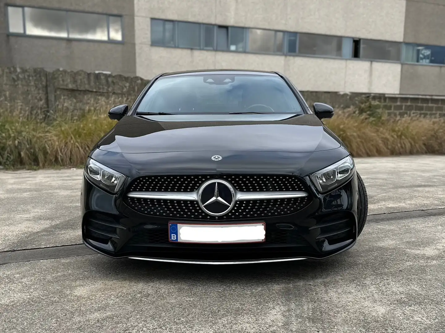 Mercedes-Benz A 200 A 200 Business Solution AMG (EU6d-TEMP) Noir - 2