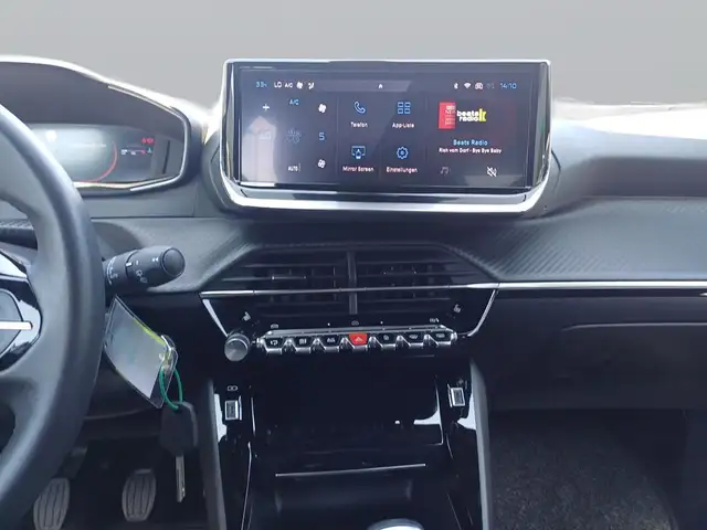 Peugeot 2008 view 12