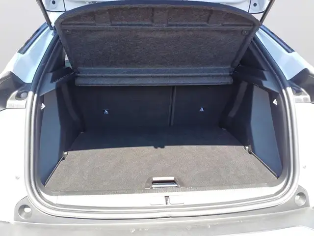 Peugeot 2008 view 7