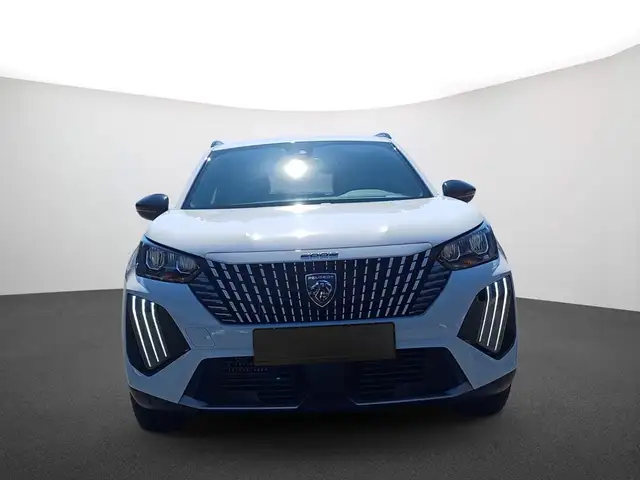 Peugeot 2008 view 2