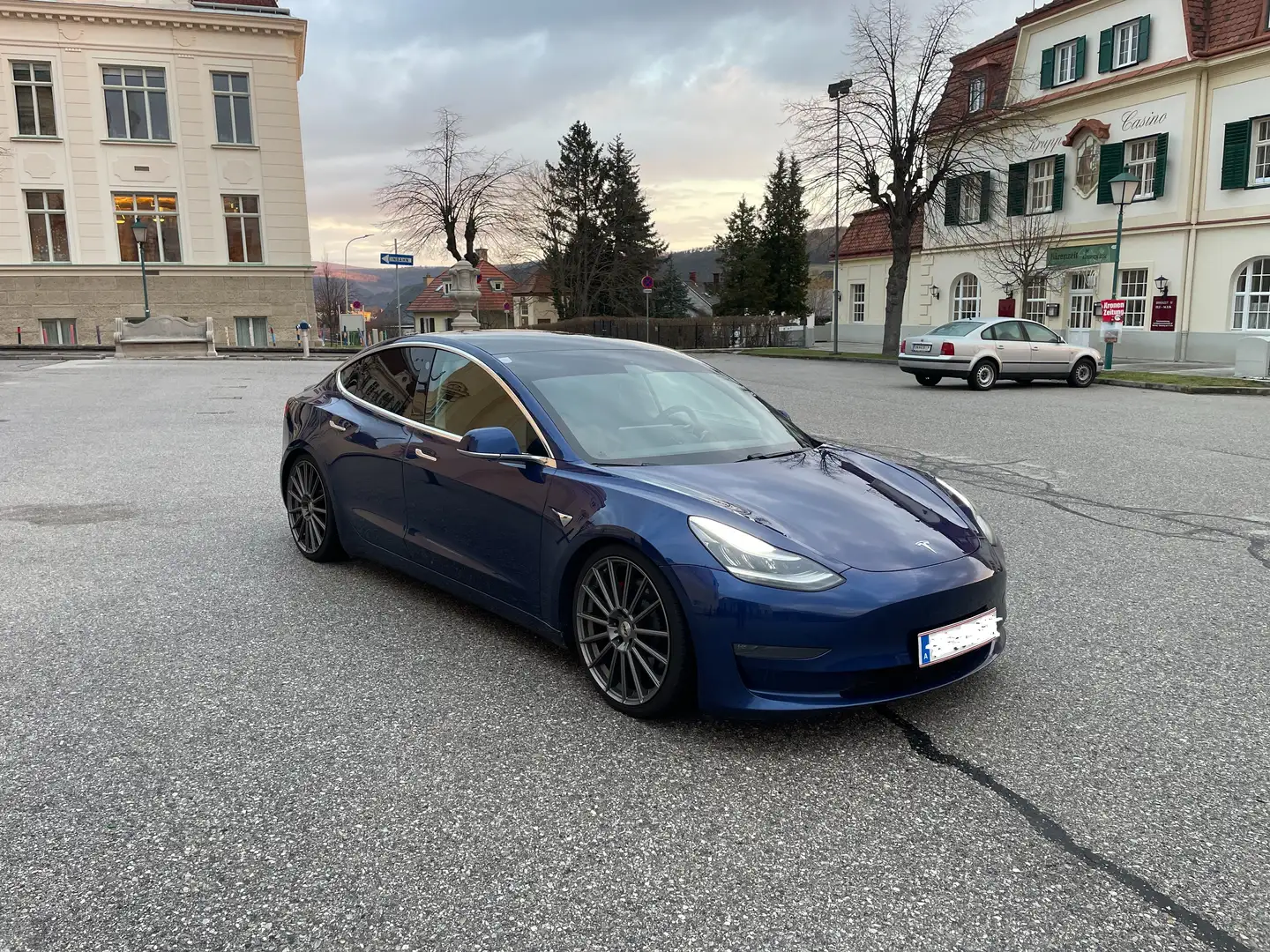 Tesla Model 3 Model 3 Performance AWD 57,5kWh Blau - 1