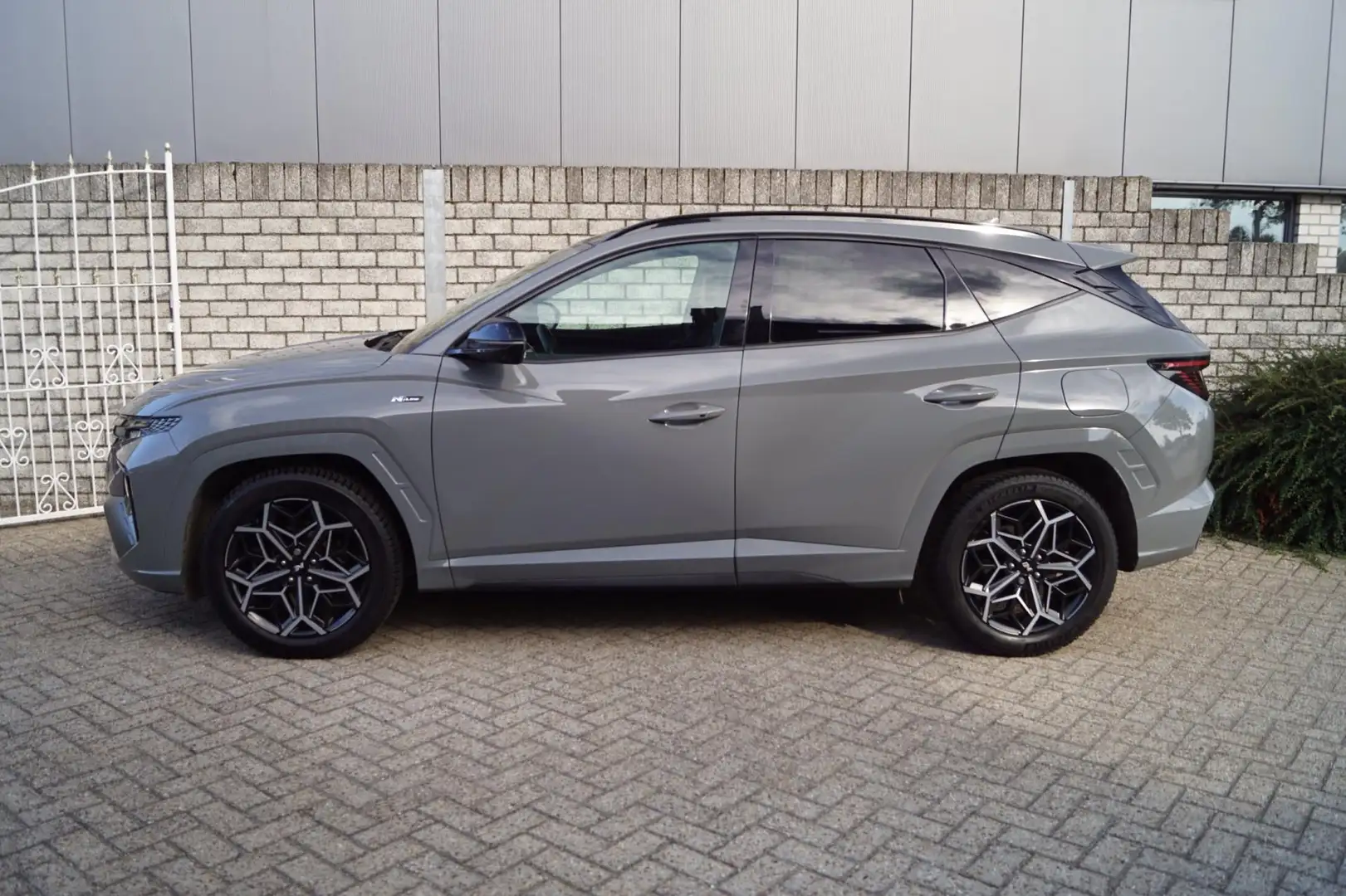 Hyundai TUCSON 1.6 T-GDI HEV N Line Sky Autom 180 PK Panodak Lede Grigio - 2