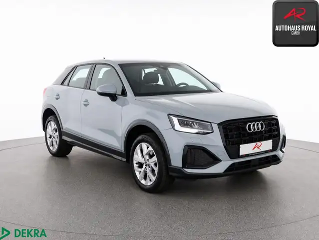 Audi Q2 view 7