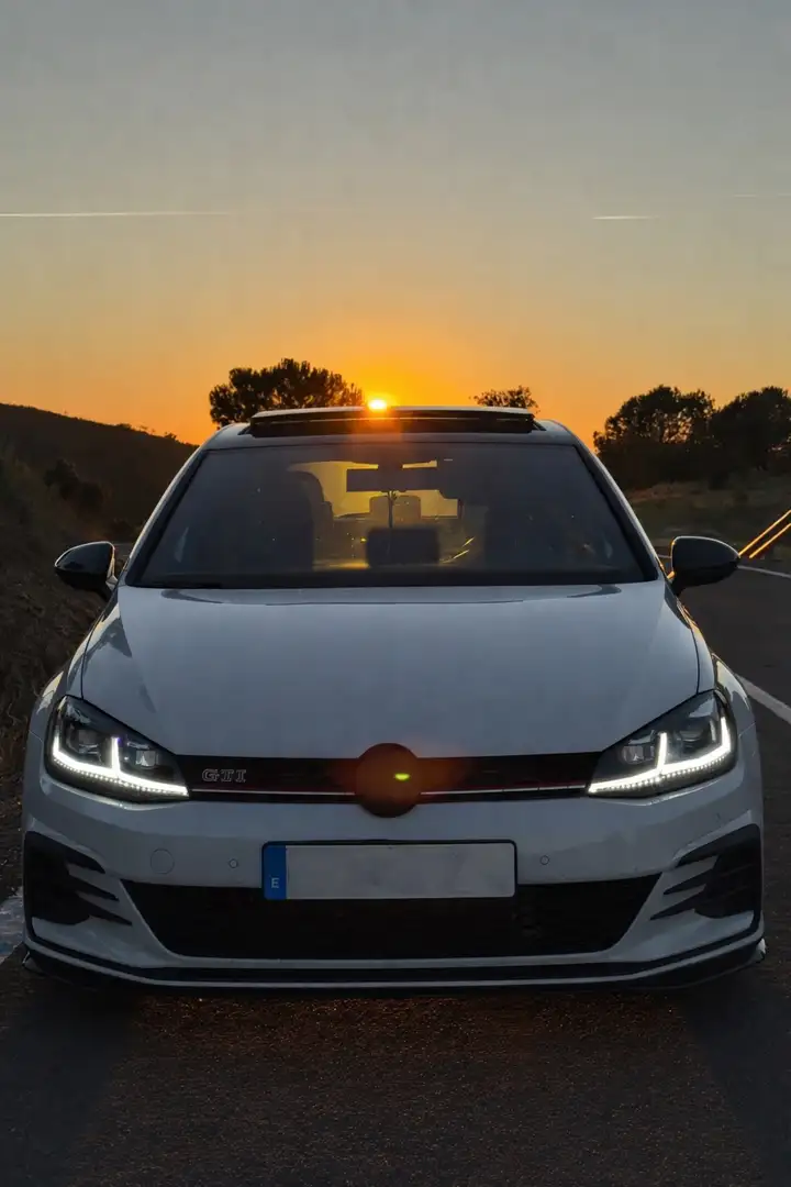 Volkswagen Golf GTI 2.0 TSI TCR DSG7 213kW - 2
