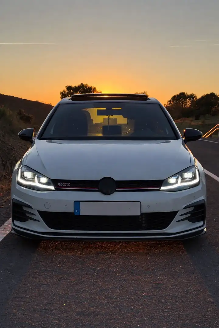 Volkswagen Golf GTI 2.0 TSI TCR DSG7 213kW - 1