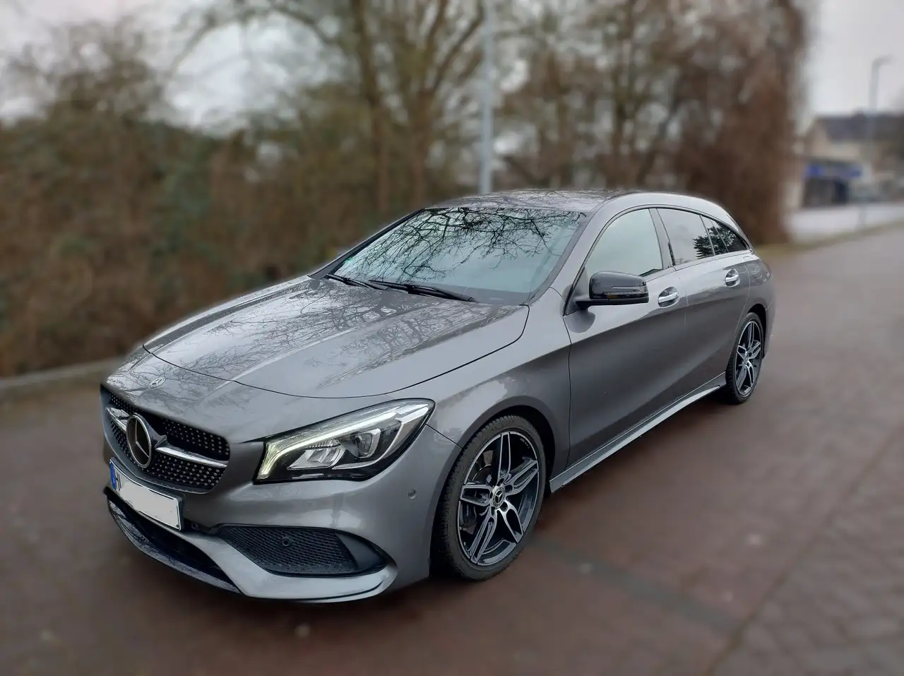 Mercedes-Benz CLA 220