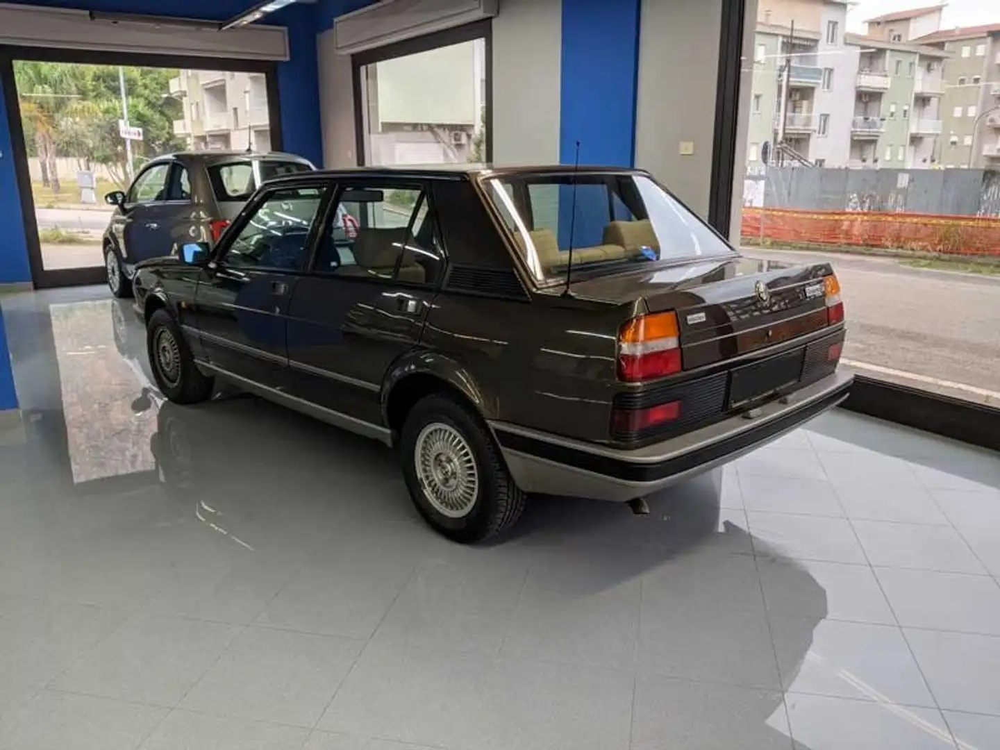 Alfa Romeo Giulietta 1.6 injection Marrone - 2