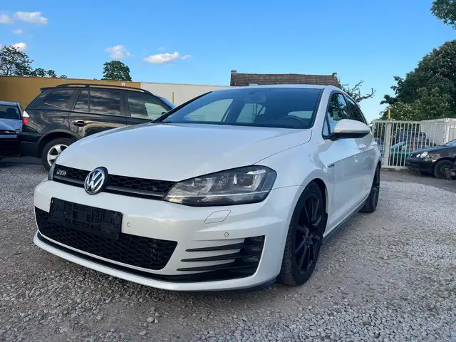 Volkswagen Golf GTD BMT  Automatik in Gepflegten Zustand