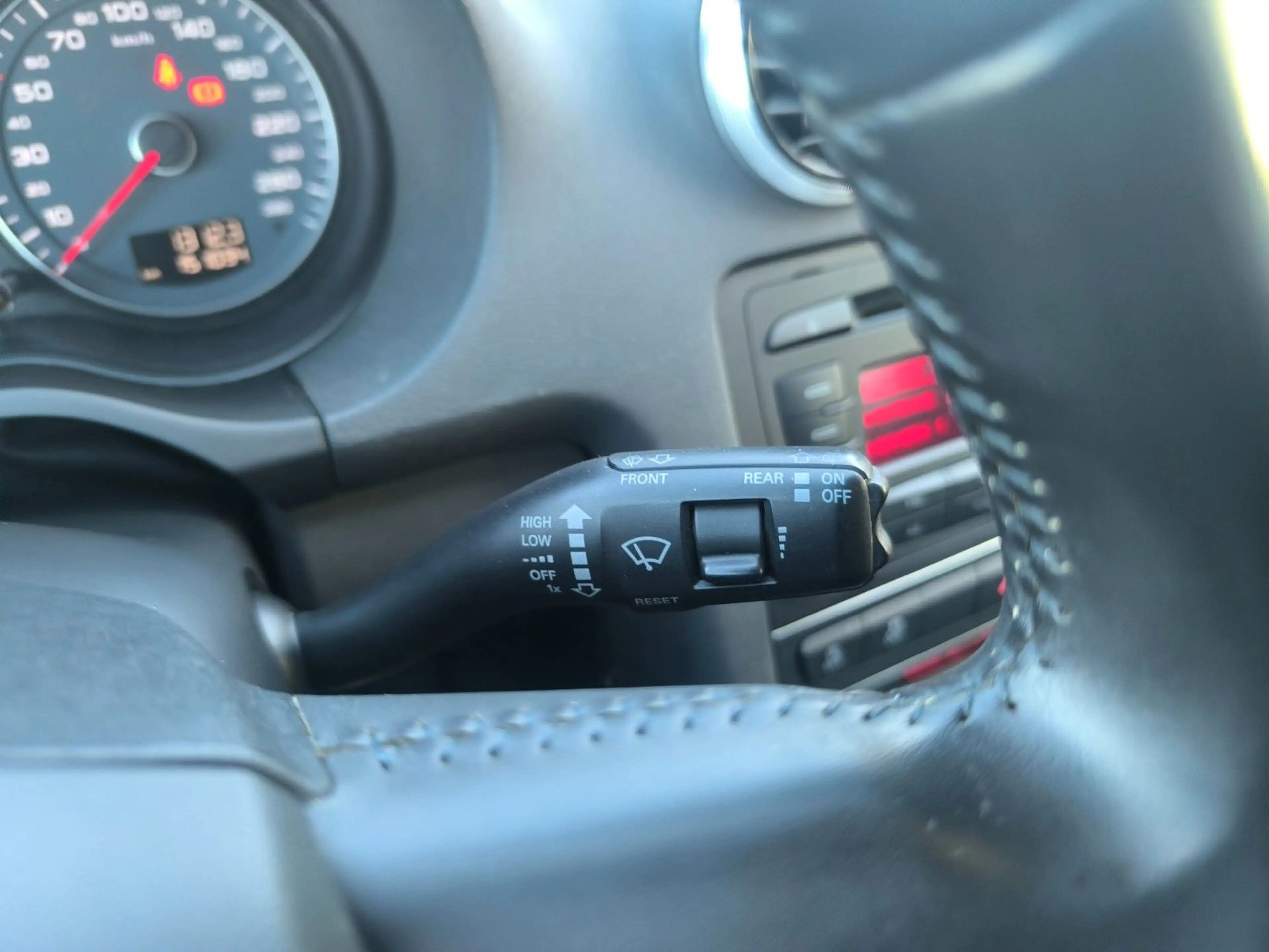 Audi A3 SB Attraction Sthz°Klima°Temp.°Bi-Xenon°El.Fe — photo 12