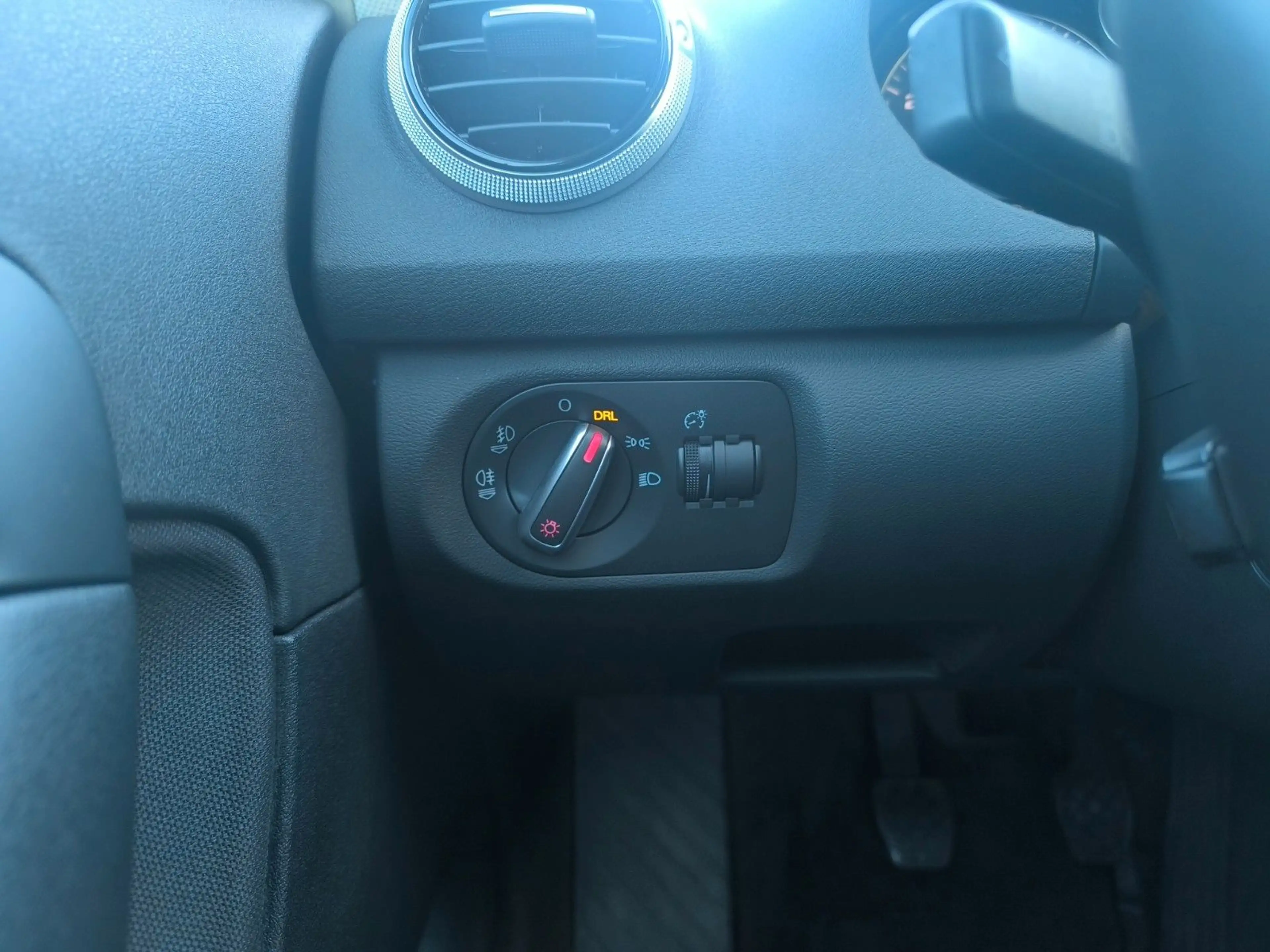 Audi A3 SB Attraction Sthz°Klima°Temp.°Bi-Xenon°El.Fe — photo 15