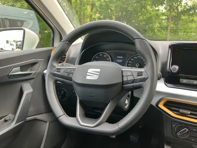 SEAT Ibiza view 15