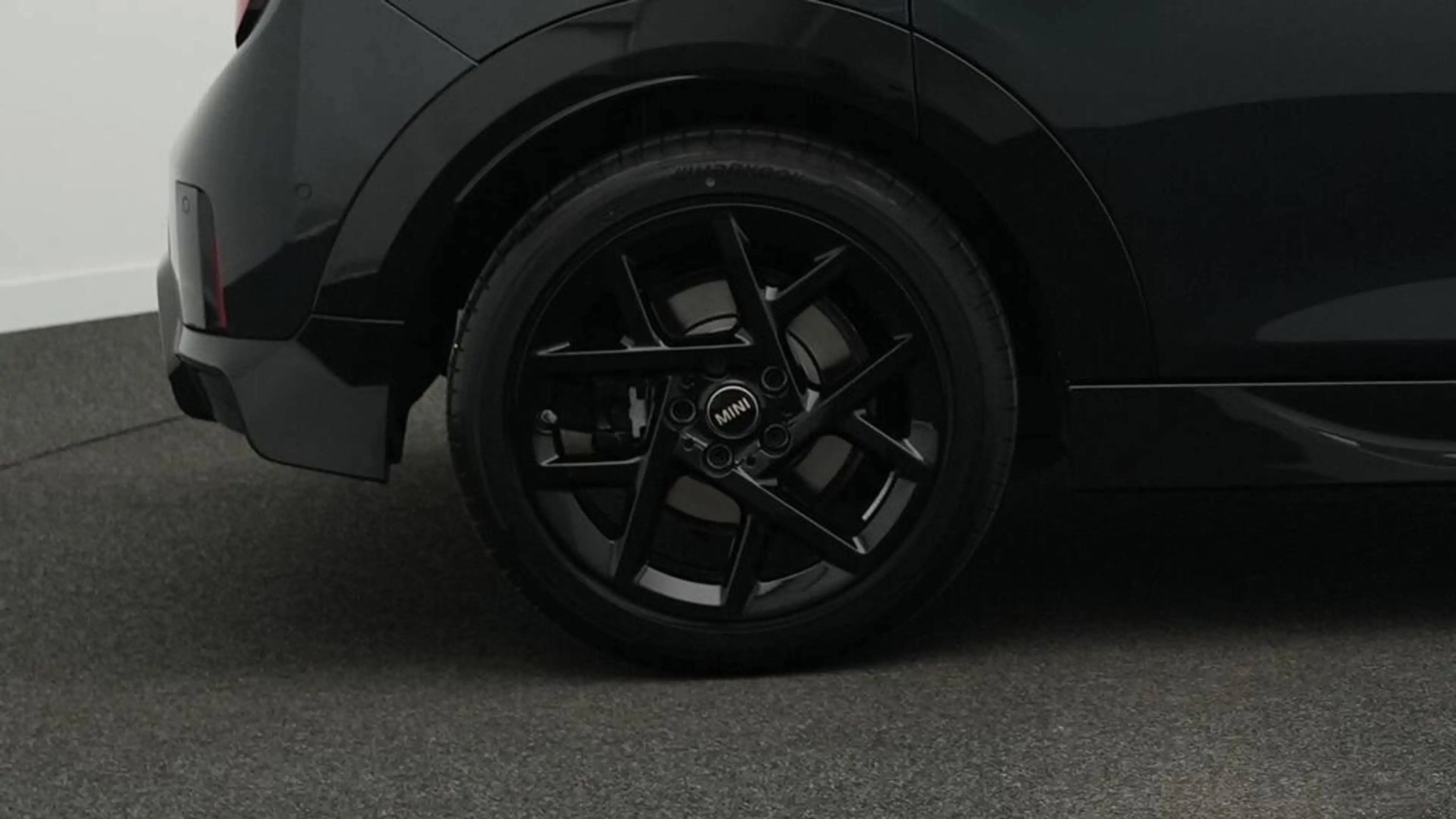 MINI Cooper C John Cooper Works Trim — photo 10