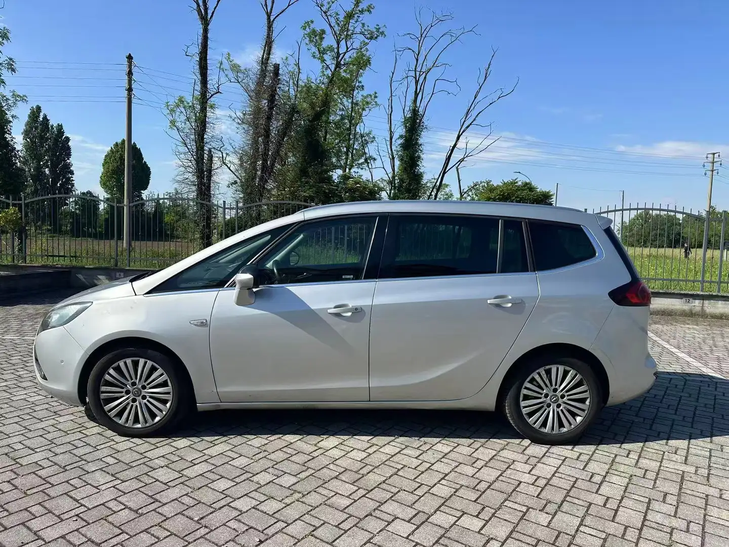 Opel Zafira Tourer 2.0 cdti Elective 130cv auto E6 - 2